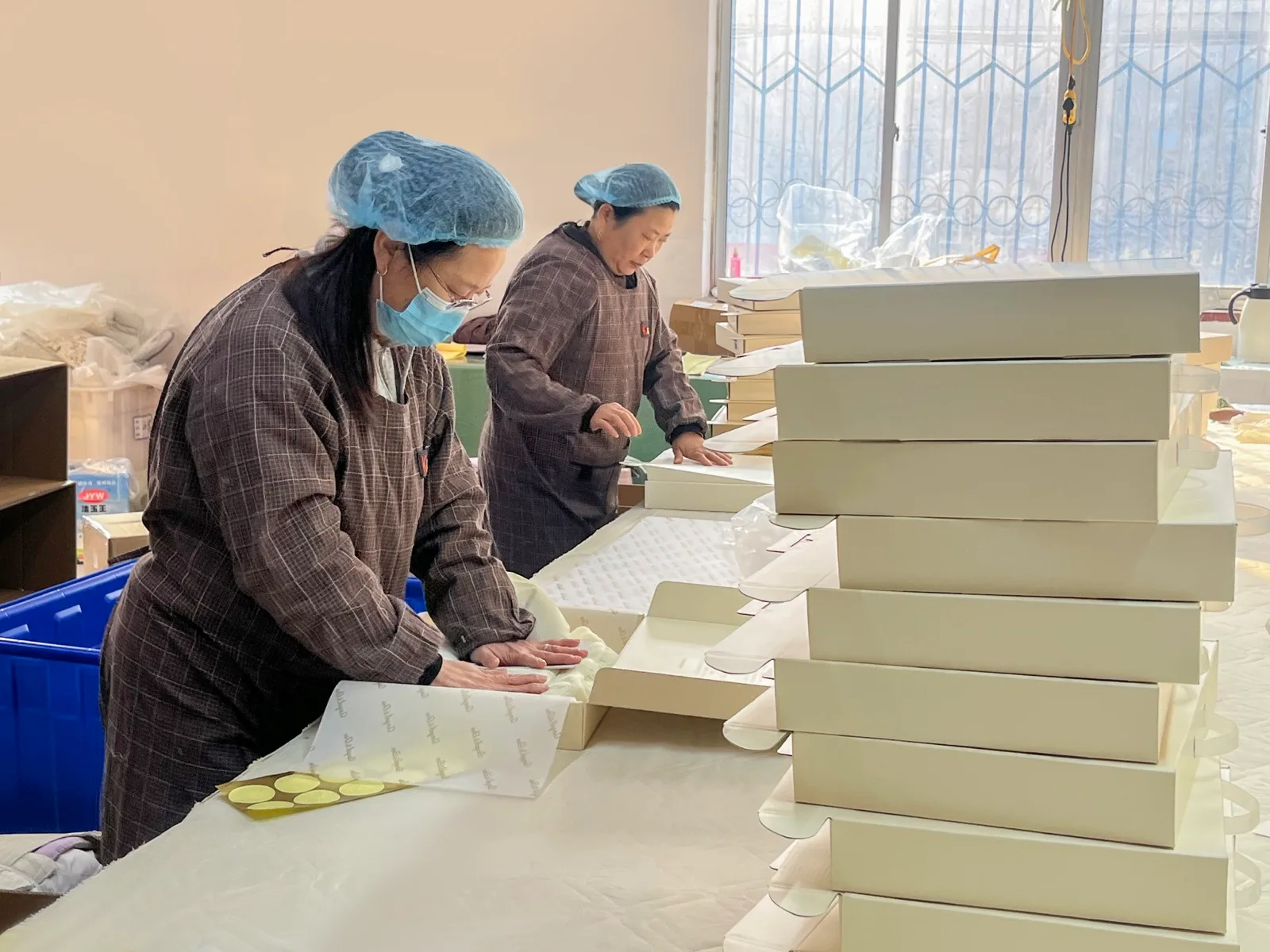 Packaging preparation for baby lounger export orders